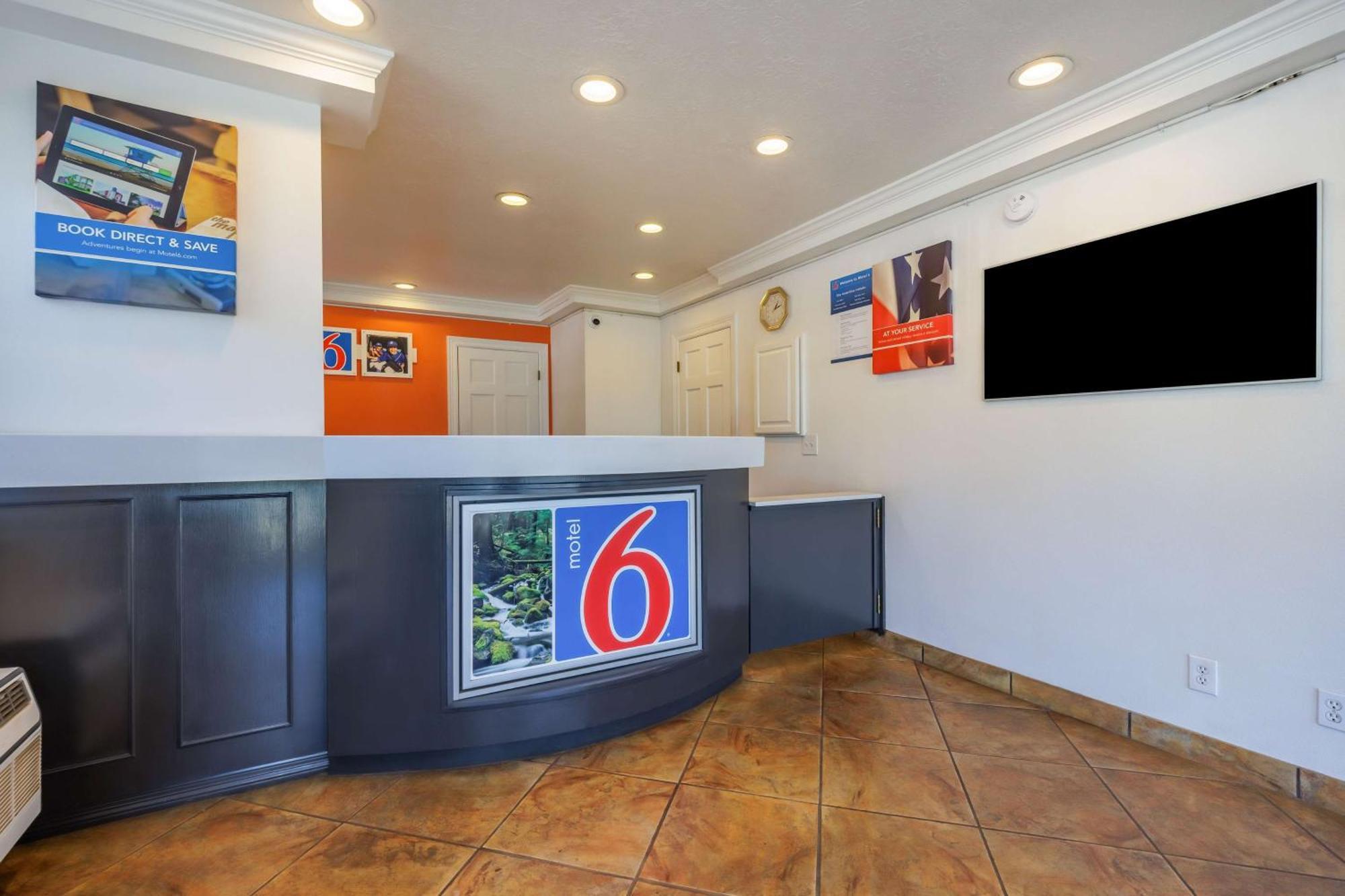 Motel 6-Canby, Or Exterior photo